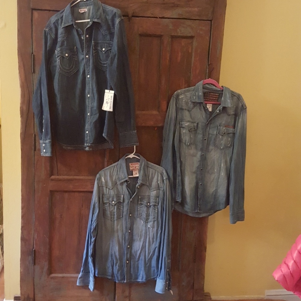 COPY - True Religion  NWT.  Flash first one $50